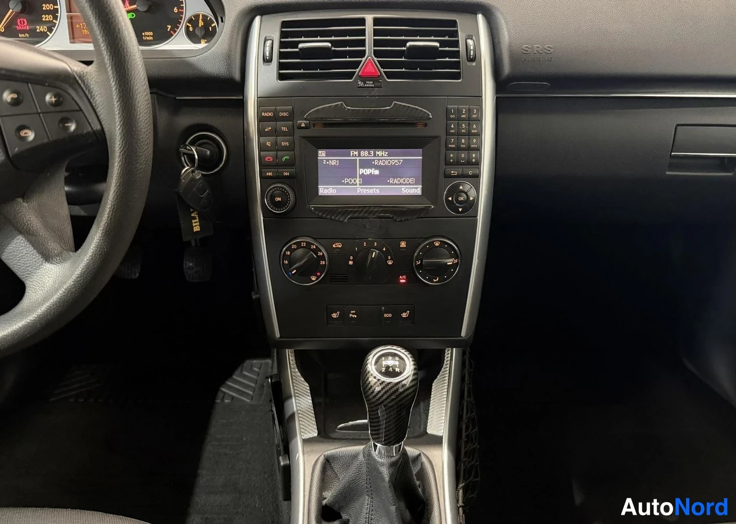 Harmaa Mercedes-Benz B 180 2010, kuva 14