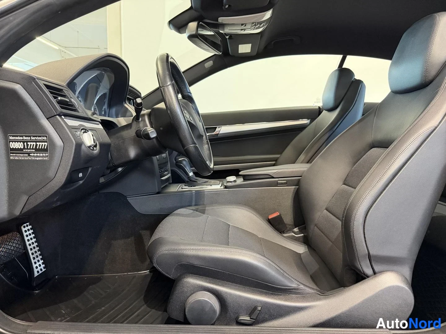 Harmaa Mercedes-Benz E 250 2010, kuva 8
