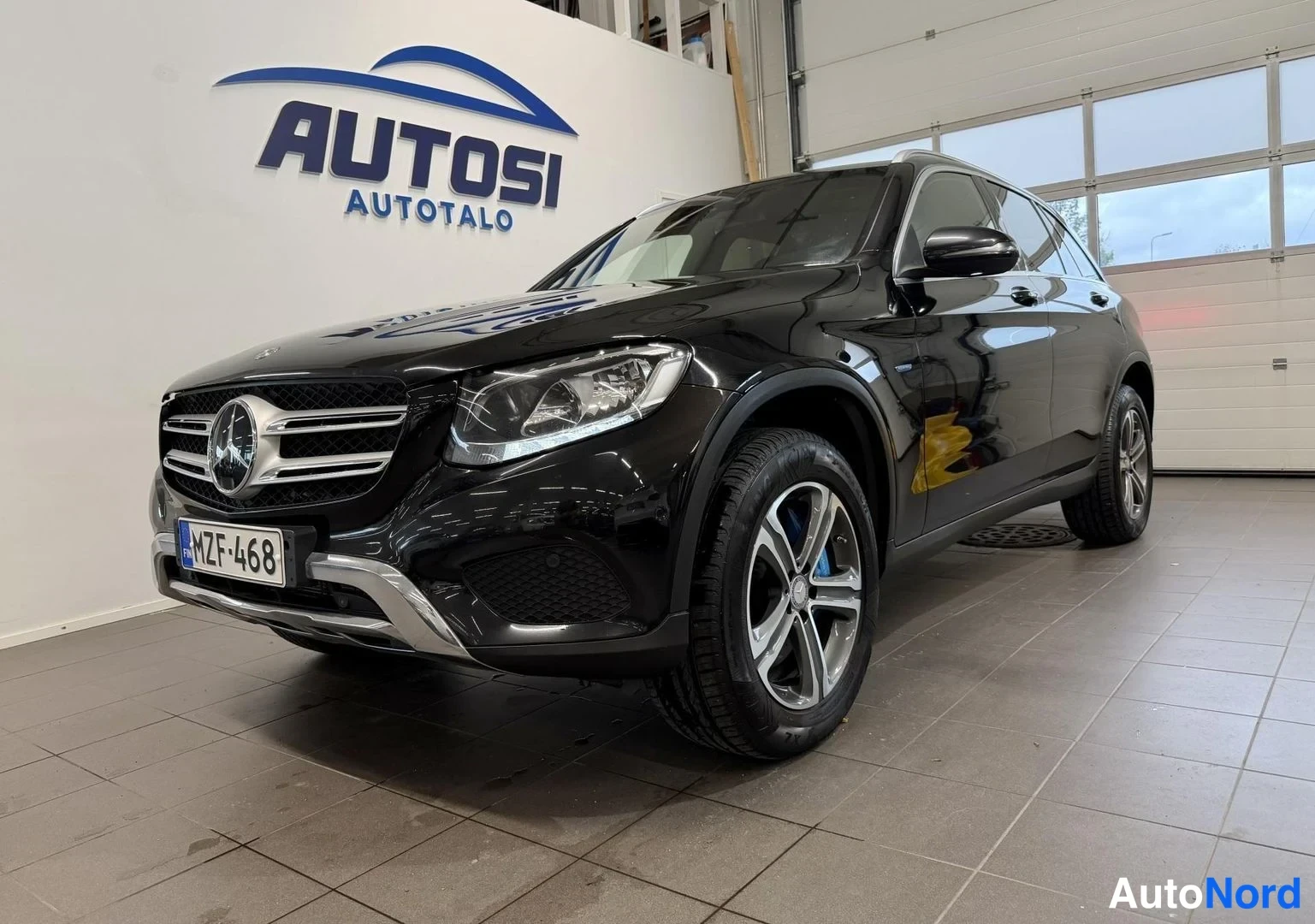 Mercedes-Benz GLC 350 e 4MATIC A Premium Business 2017