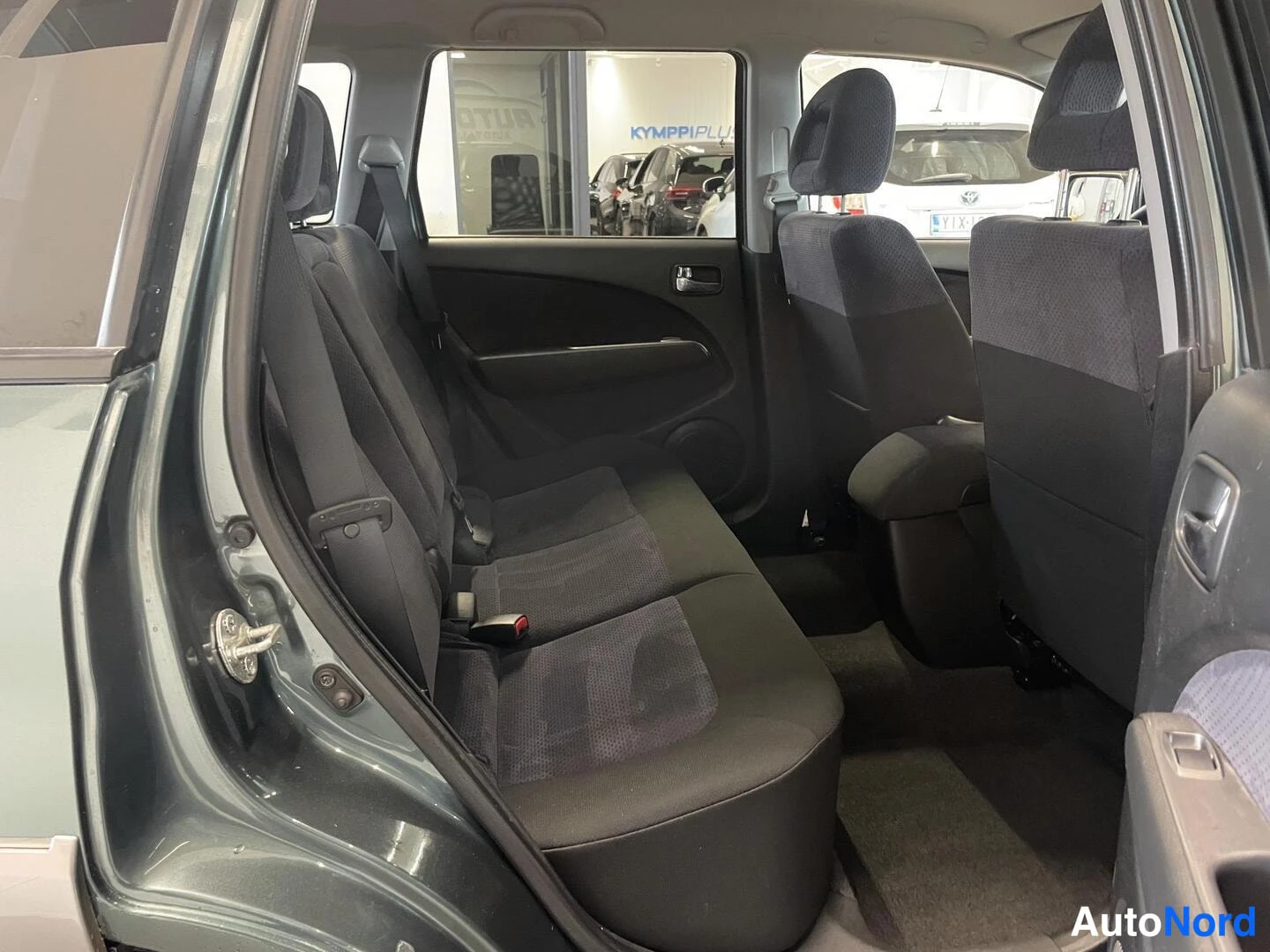 Vihreä Mitsubishi Outlander 2006, kuva 9