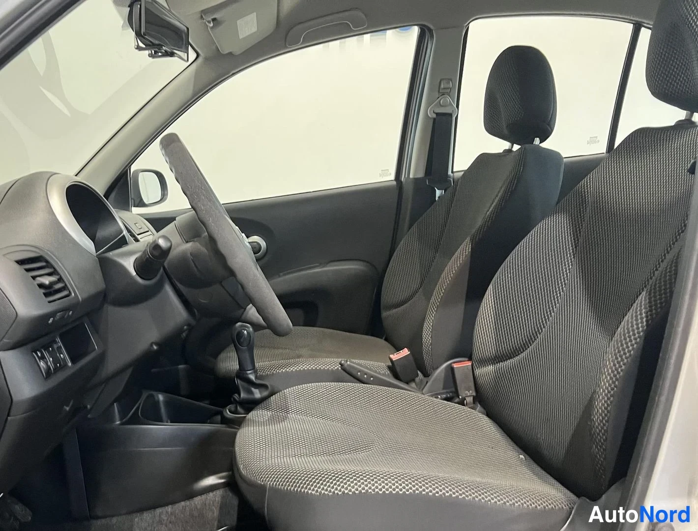 Hopea Nissan Micra 2010, kuva 6
