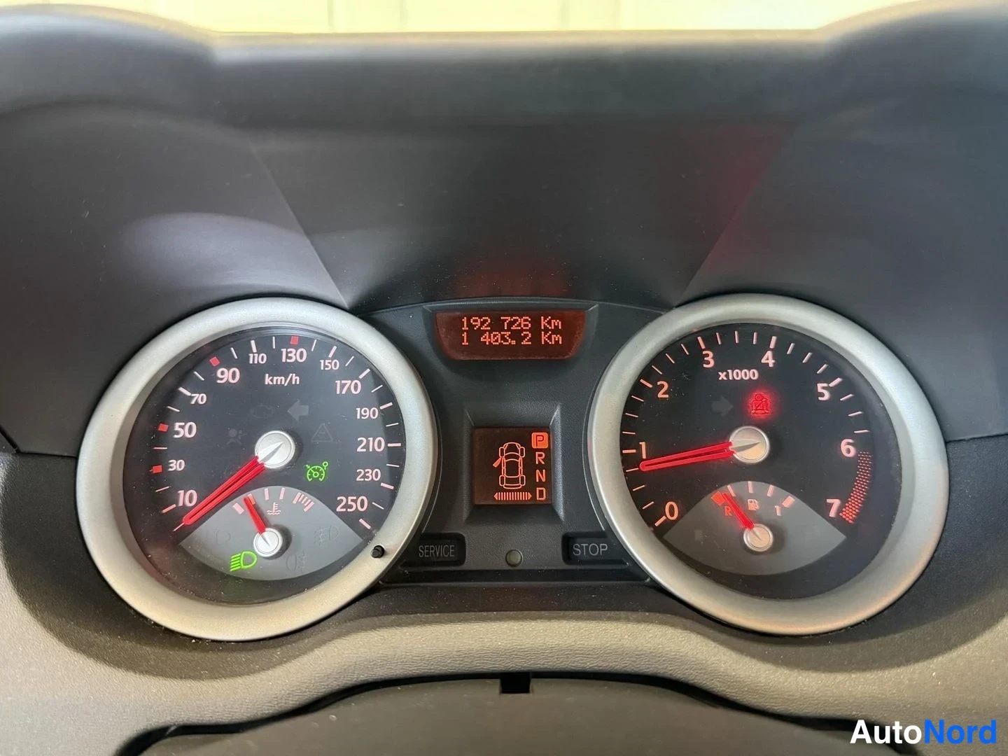 Harmaa Renault Megane 2004, kuva 17