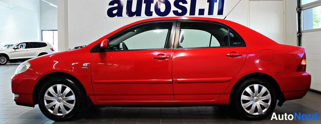 Punainen Toyota Corolla 2002, takaviisto, kuva 6