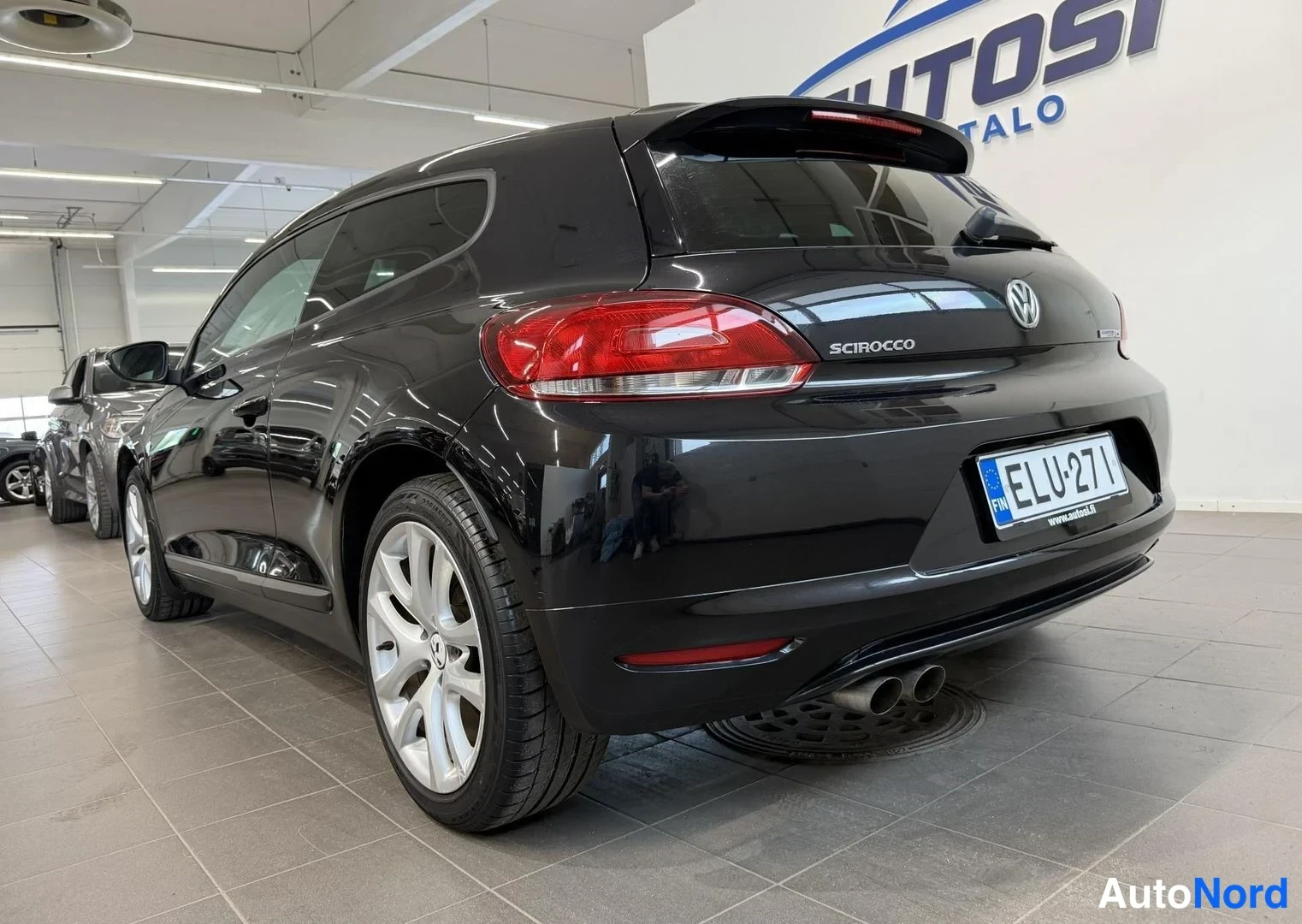 Musta Volkswagen Scirocco 2011, takaviisto, kuva 4