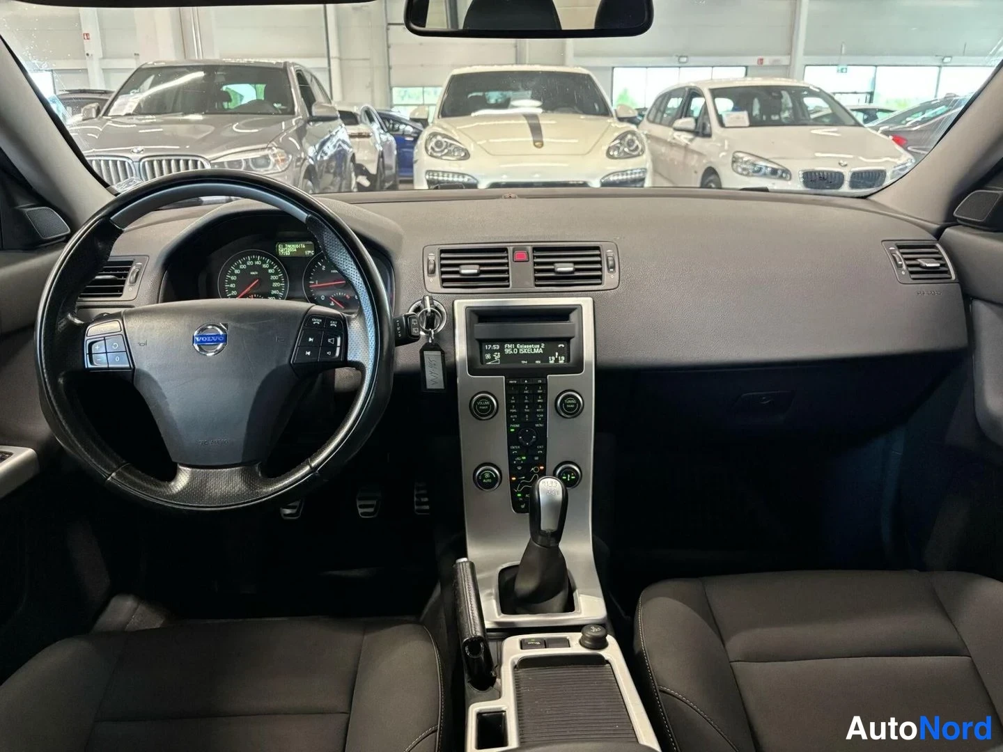 Sininen Volvo V50 2012, kuva 10