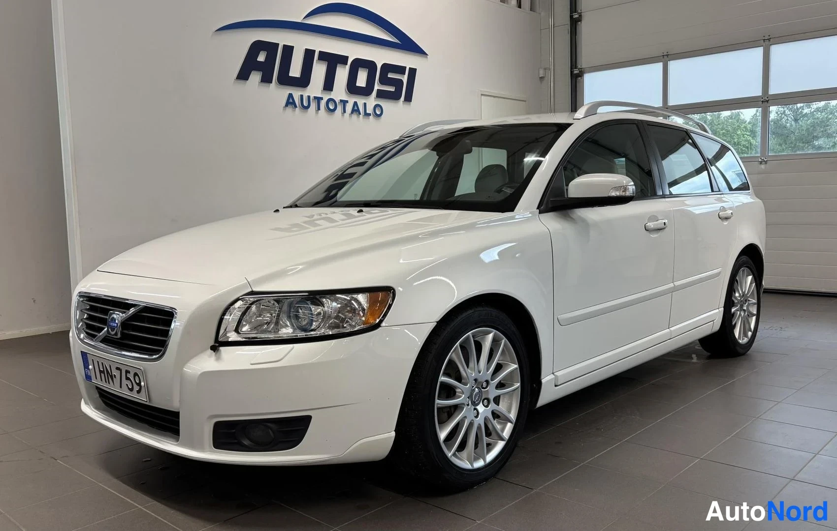 Volvo V50 2,0D Summum 136 hv 2009