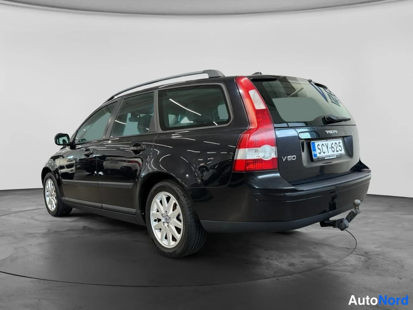 Musta Volvo V50 2007, takaviisto, kuva 7