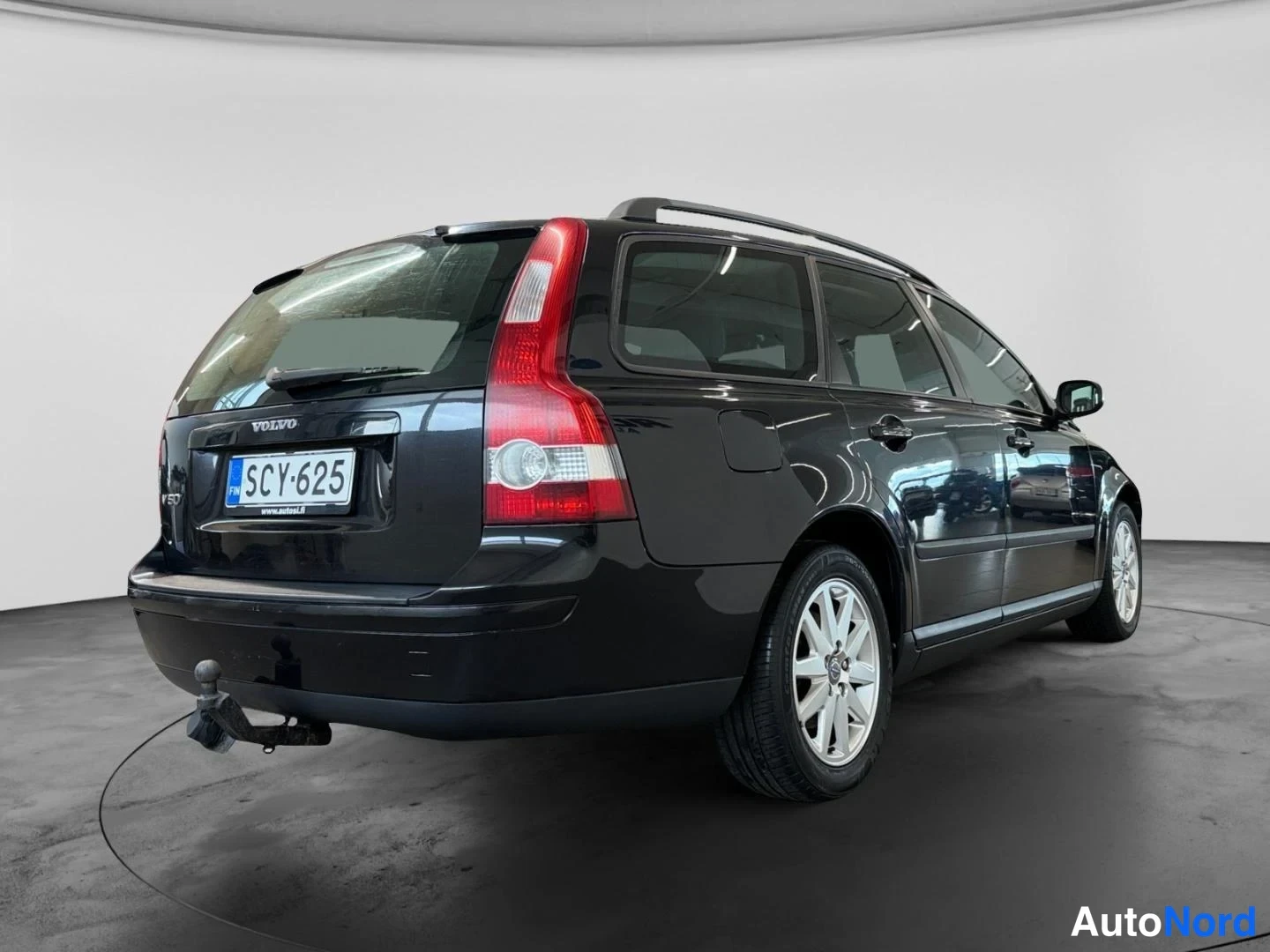 Musta Volvo V50 2007, takaviisto, kuva 8