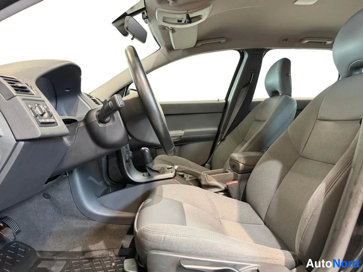 Musta Volvo V50 2007, kuva 14