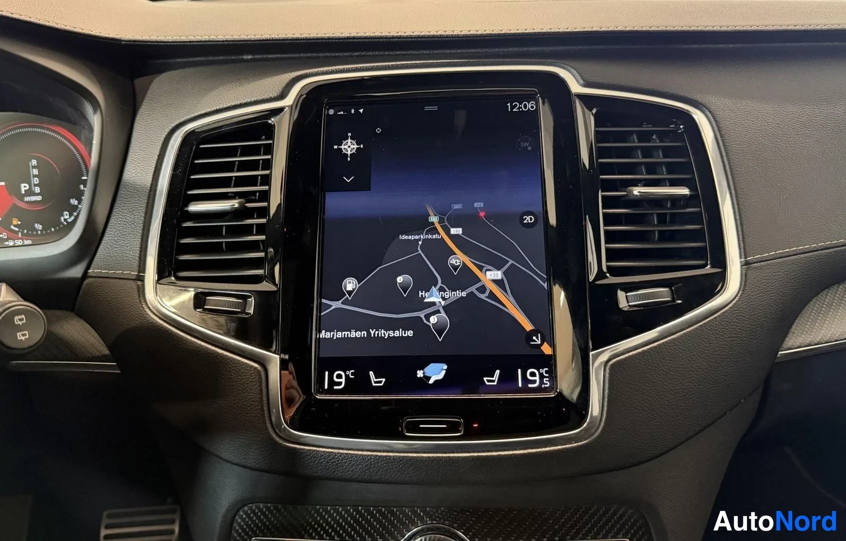 Musta Volvo XC90 2018, kuva 22