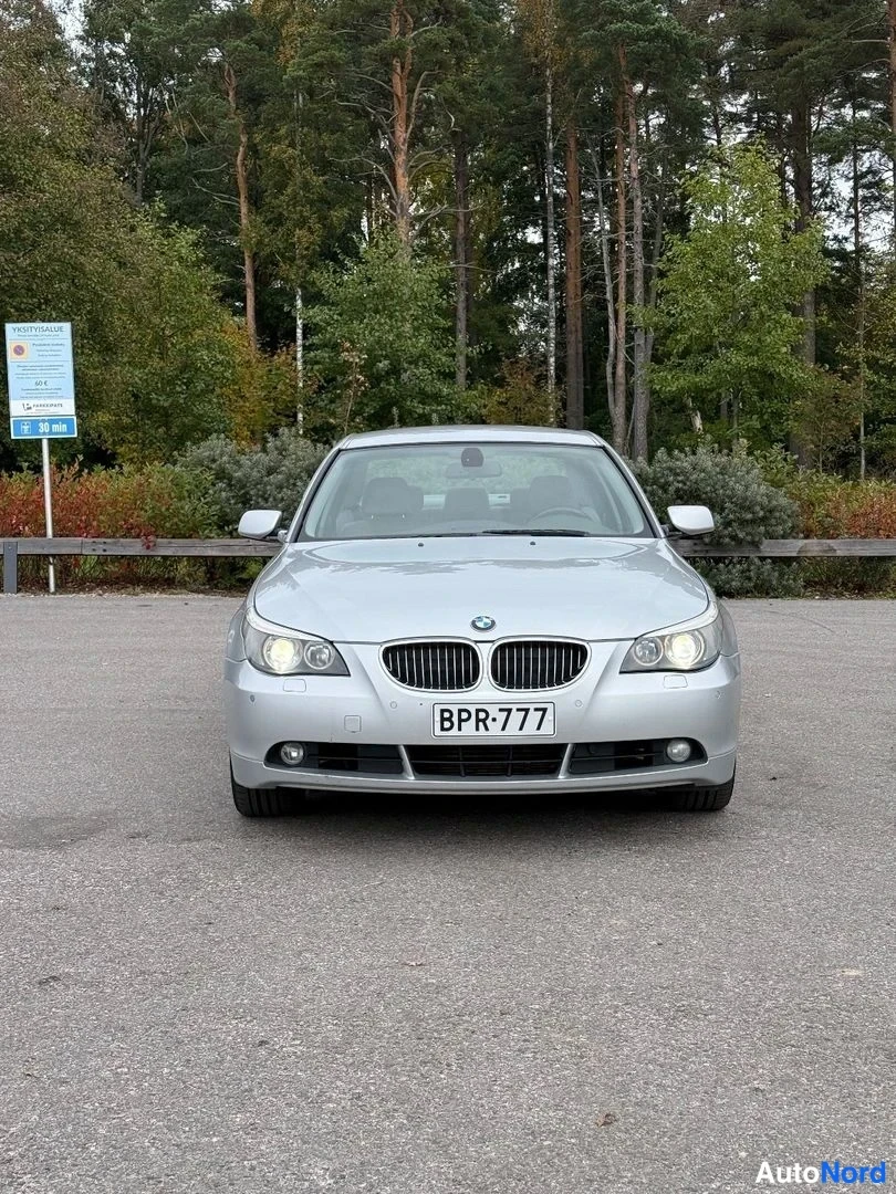 Hopea BMW 545i 2004, edestä, kuva 6