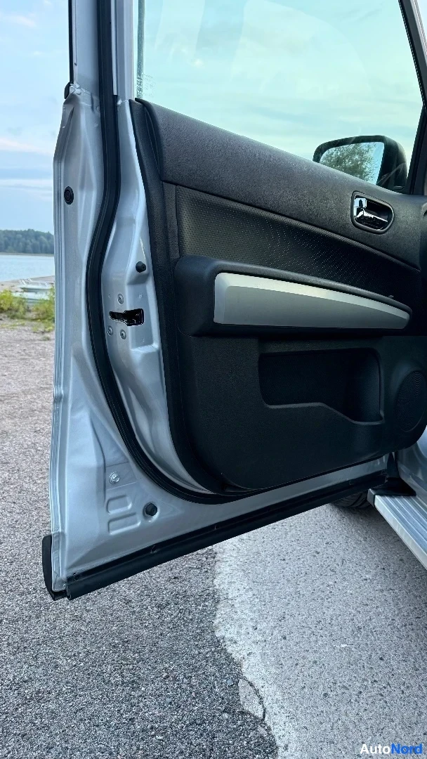 Hopea Nissan X-Trail 2013, yksityiskohta, kuva 29