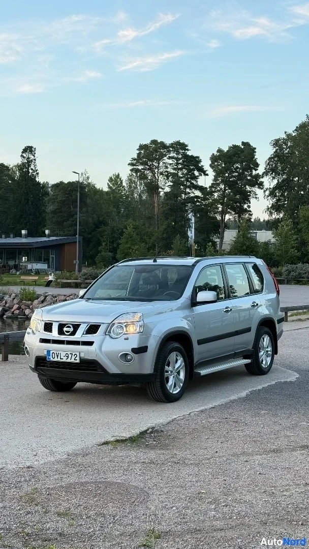 Hopea Nissan X-Trail 2013, etuviisto, keula vasemmalle, kuva 2