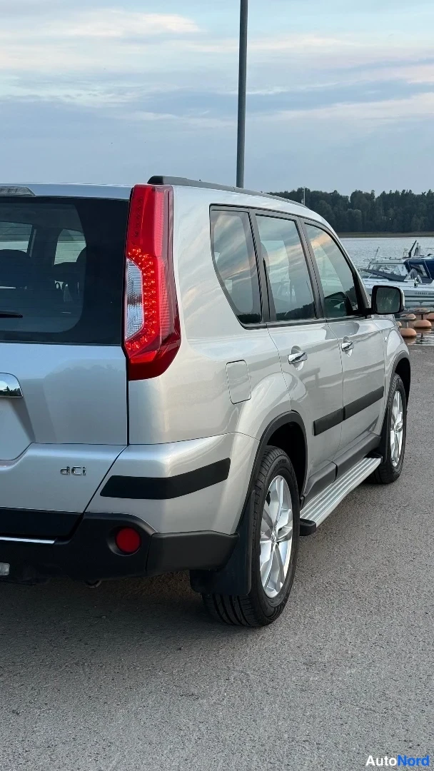 Hopea Nissan X-Trail 2013, takaviisto, kuva 10