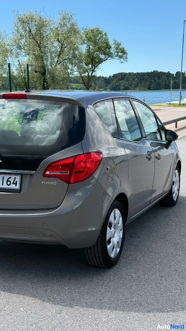 Kupari Opel Meriva 2011, takaviisto, kuva 9