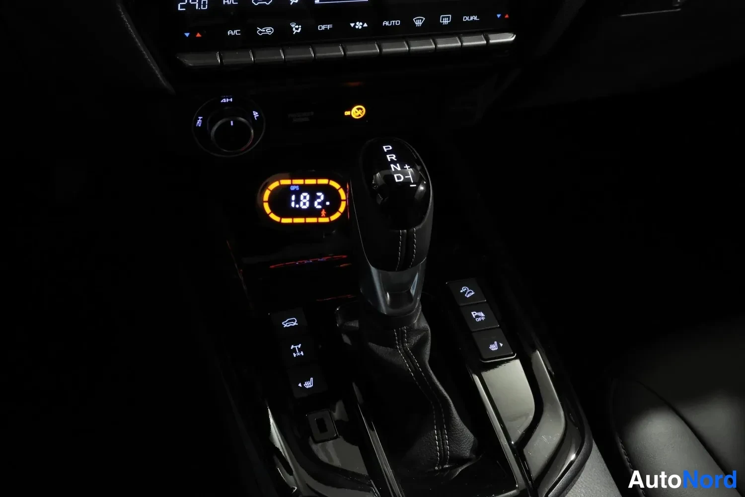 Oranssi Isuzu D-Max 2026, yksityiskohta, kuva 25