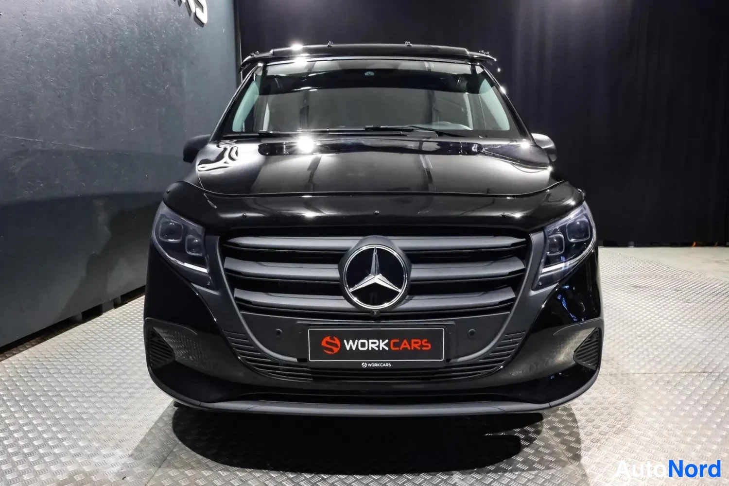 Musta Mercedes-Benz Vito Facelift 2026, edestä, kuva 10