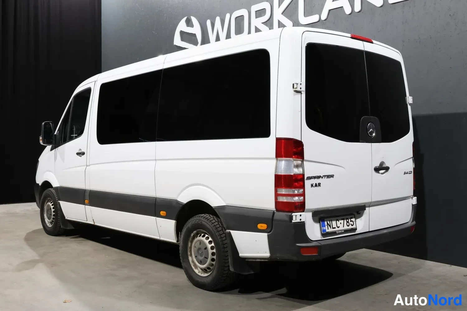 Valkoinen Mercedes-Benz Sprinter 2026, takaviisto, kuva 8