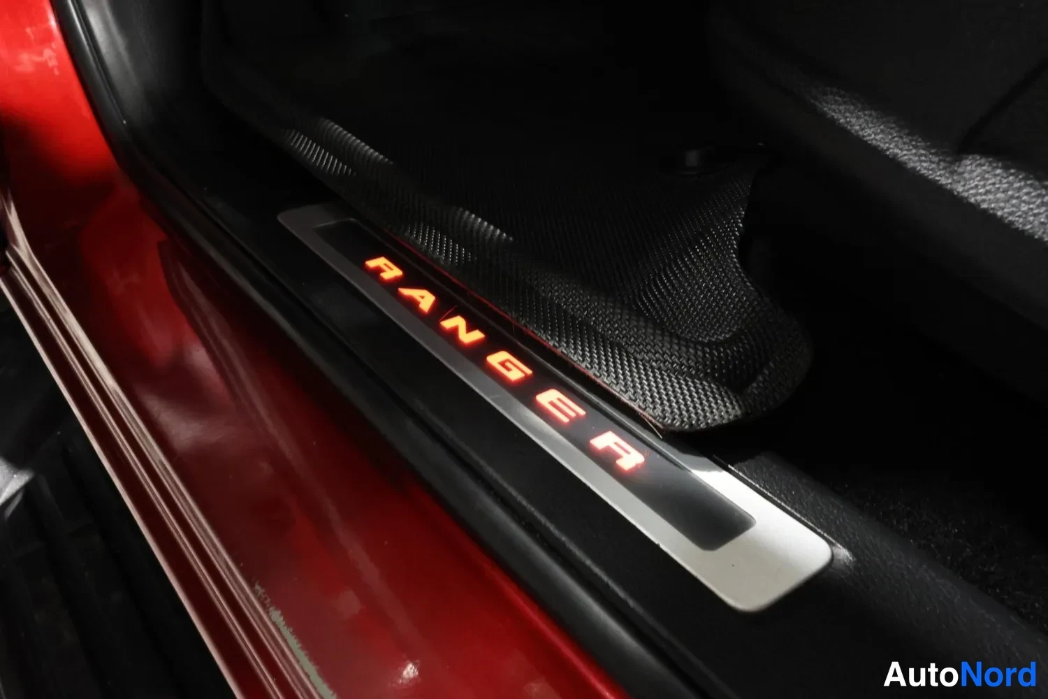 Punainen Ford Ranger 2022, yksityiskohta, kuva 20