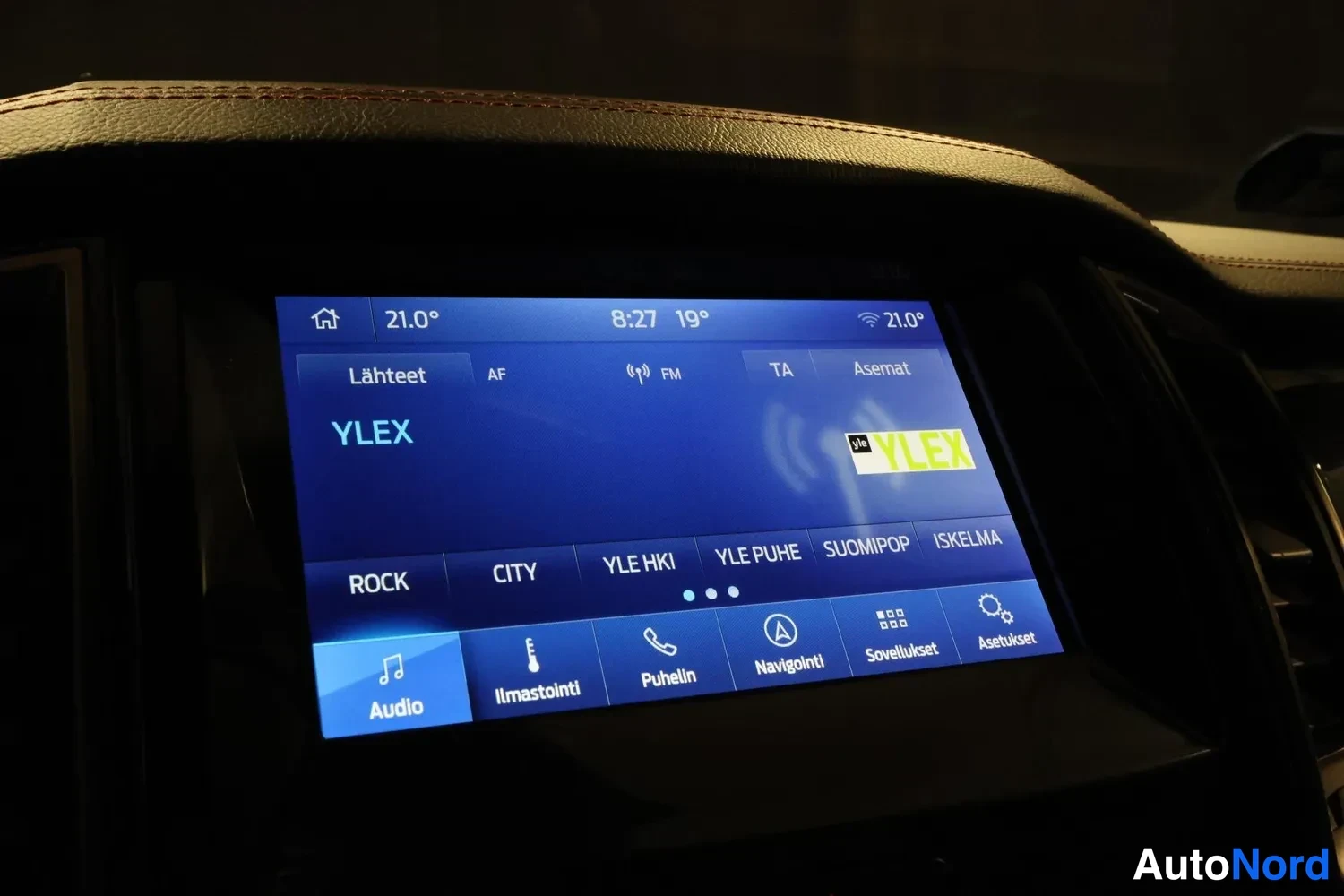 Punainen Ford Ranger 2022, yksityiskohta, kuva 30