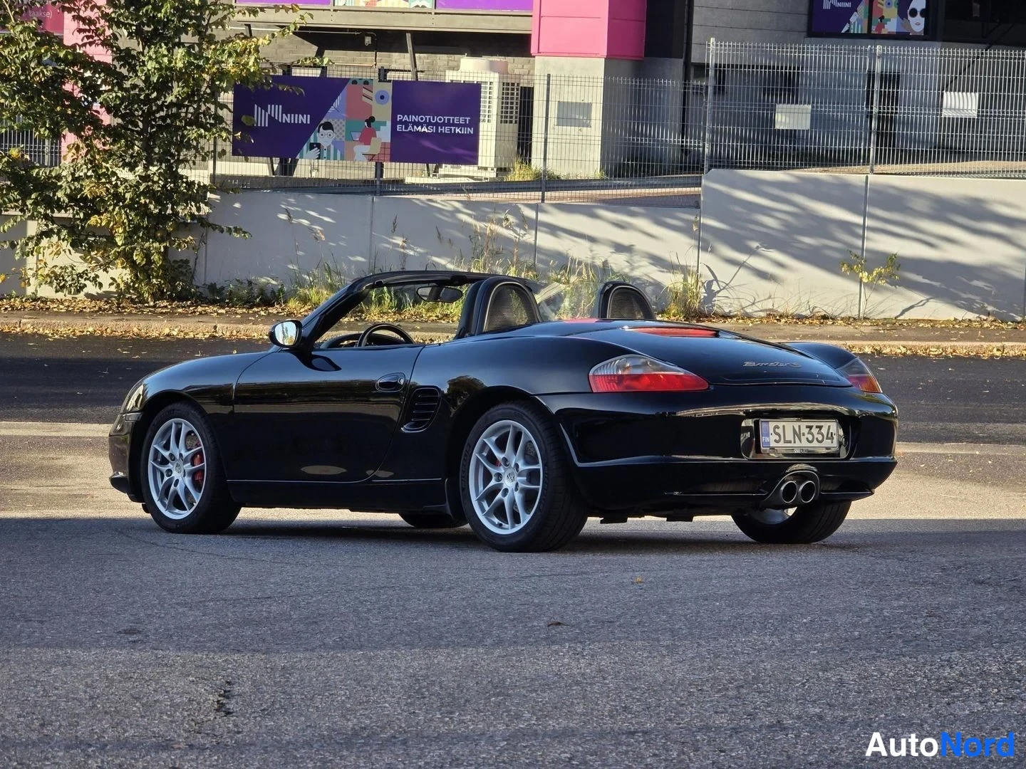 Musta Porsche Boxster S 2004, takaviisto, kuva 8