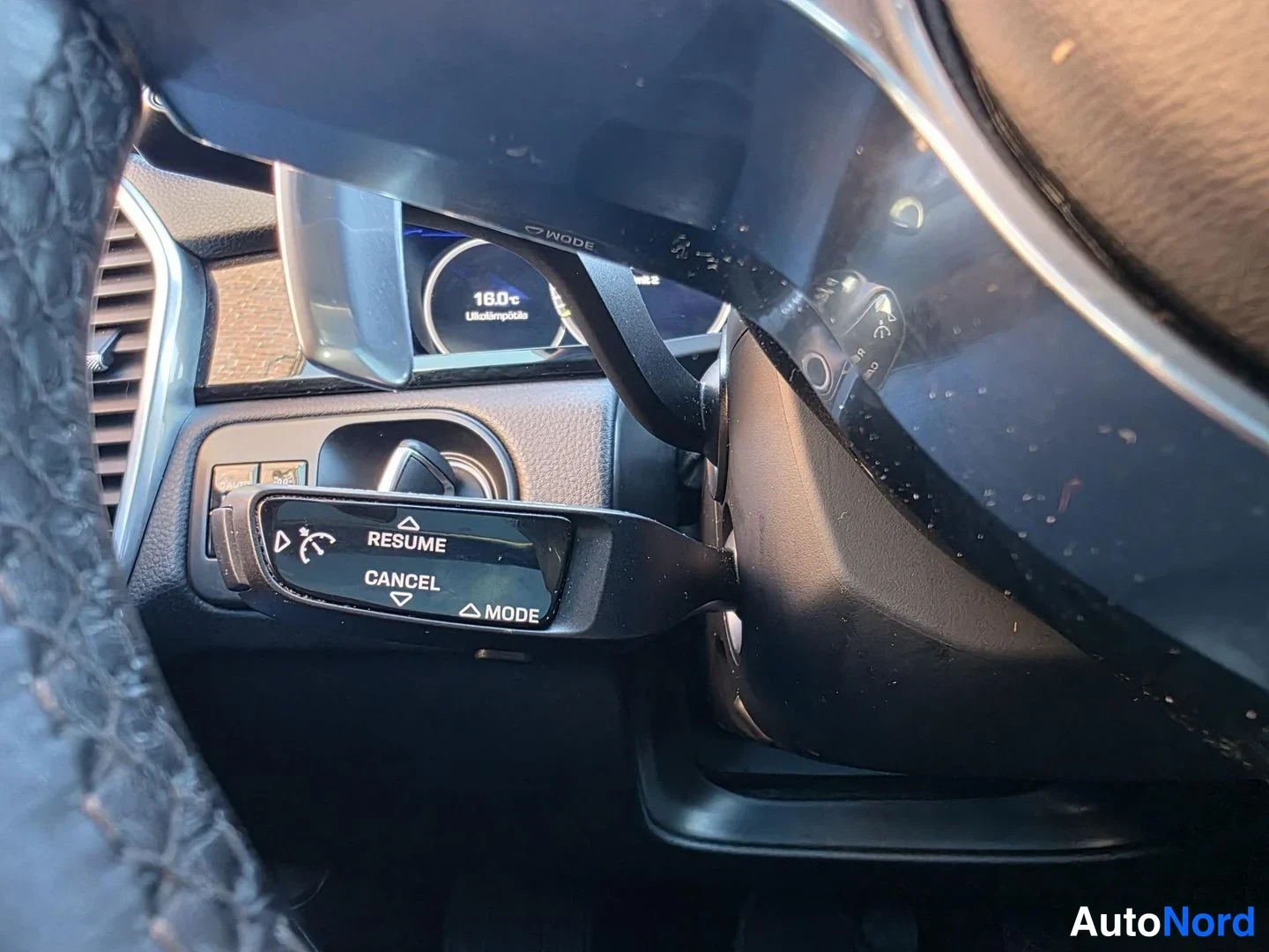Sininen Porsche Cayenne 2019, yksityiskohta, kuva 21