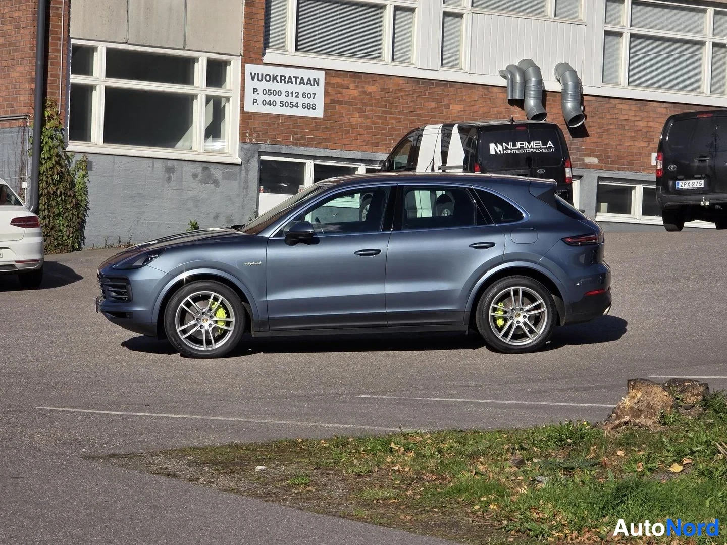 Sininen Porsche Cayenne 2019, takaviisto, kuva 5