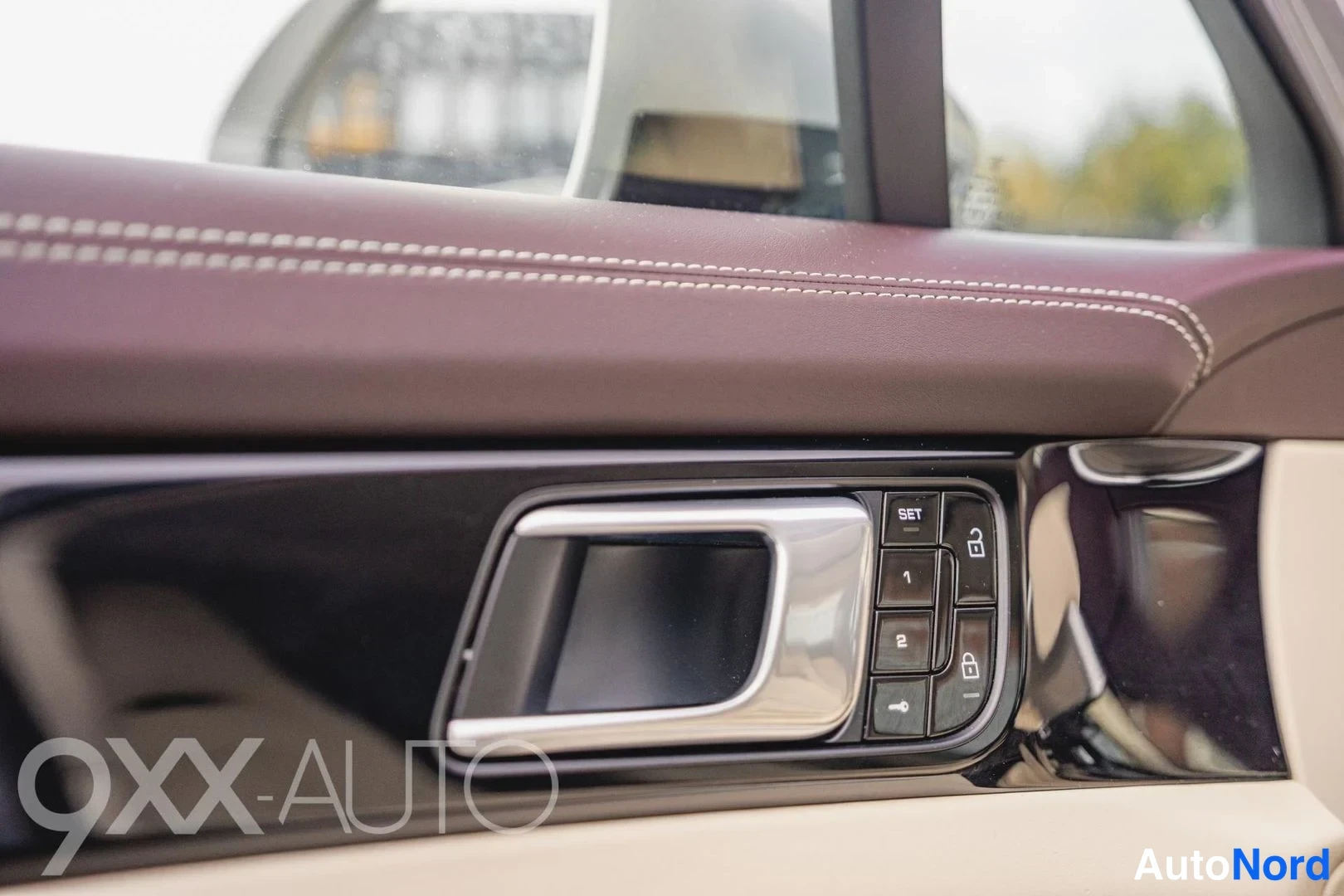 Harmaa Porsche Panamera 4 E-Hybrid 2020, yksityiskohta, kuva 21