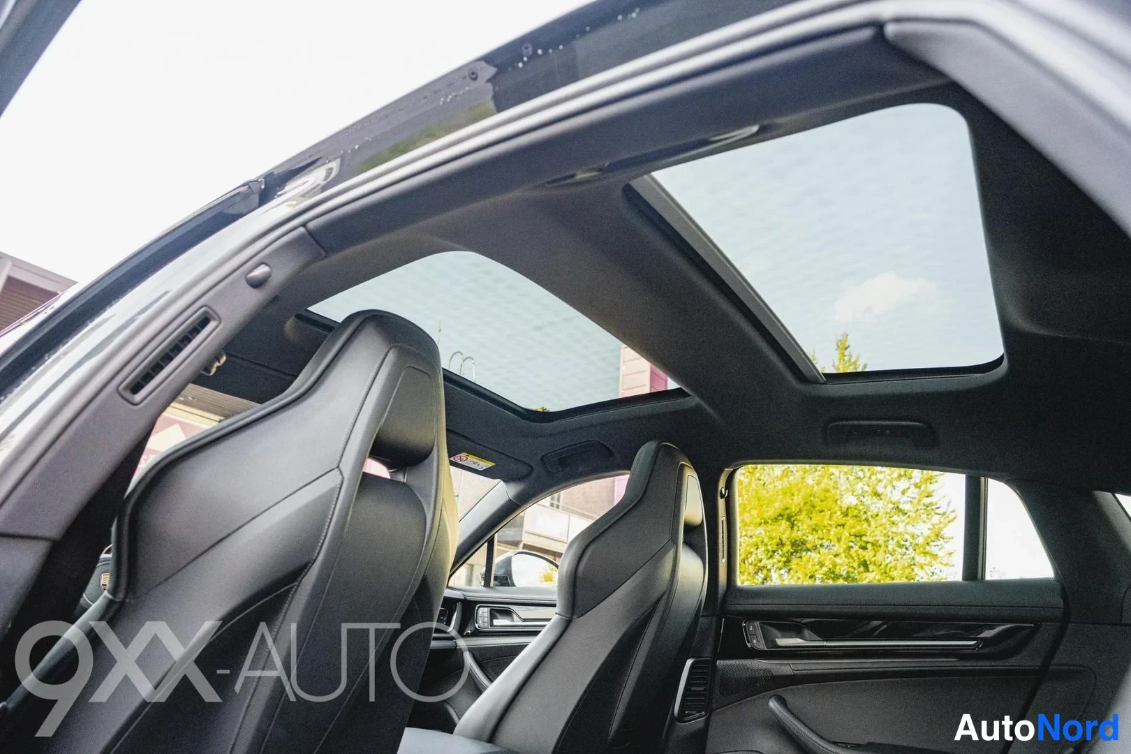 Harmaa Porsche Panamera 2024, yksityiskohta, kuva 24