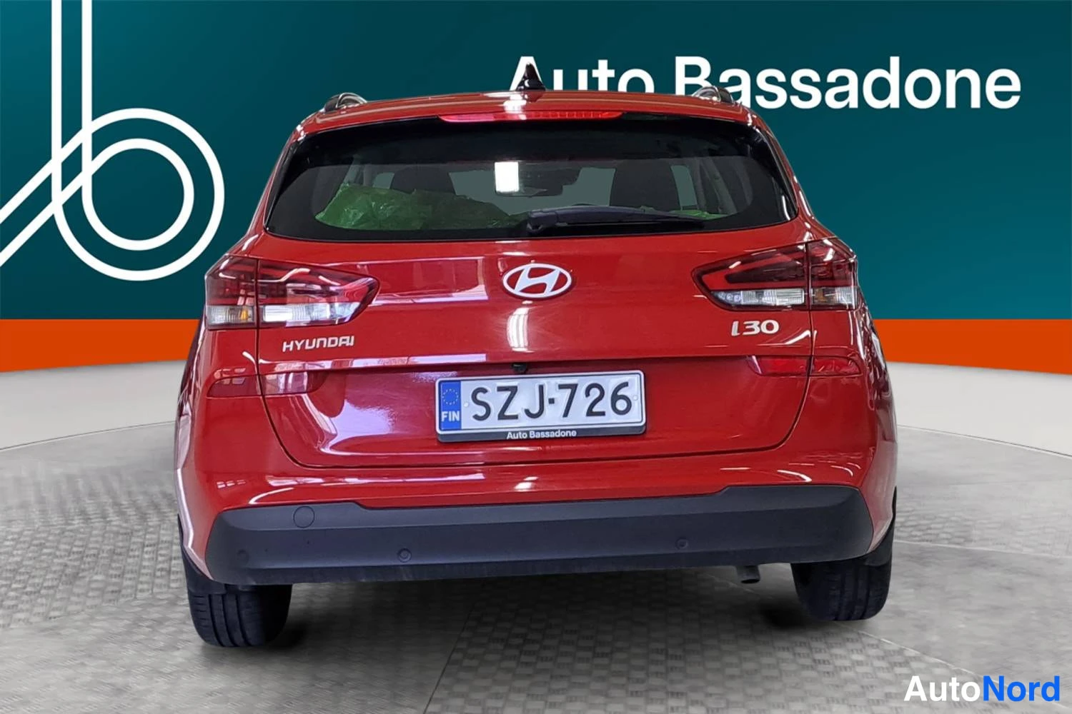 Punainen Hyundai I30 2025, takaa, kuva 8