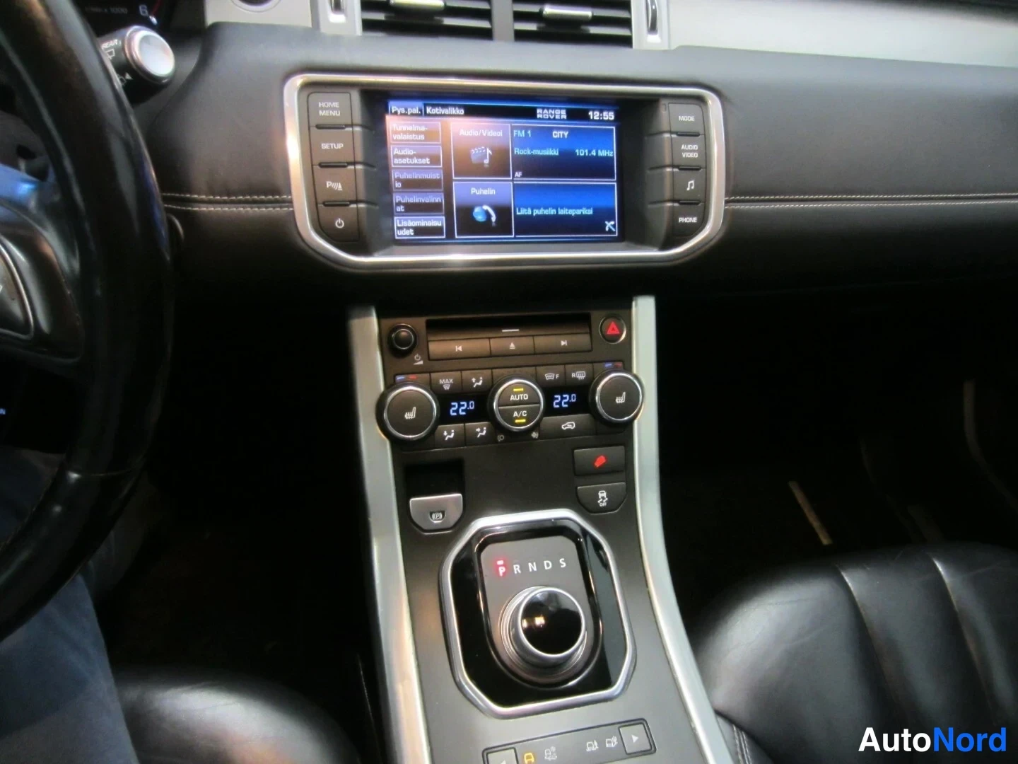 Musta Land Rover Range Rover Evoque 2012, yksityiskohta, kuva 15