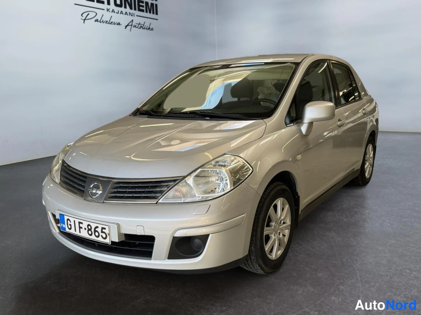 Nissan Tiida 1,6 Acenta 2009