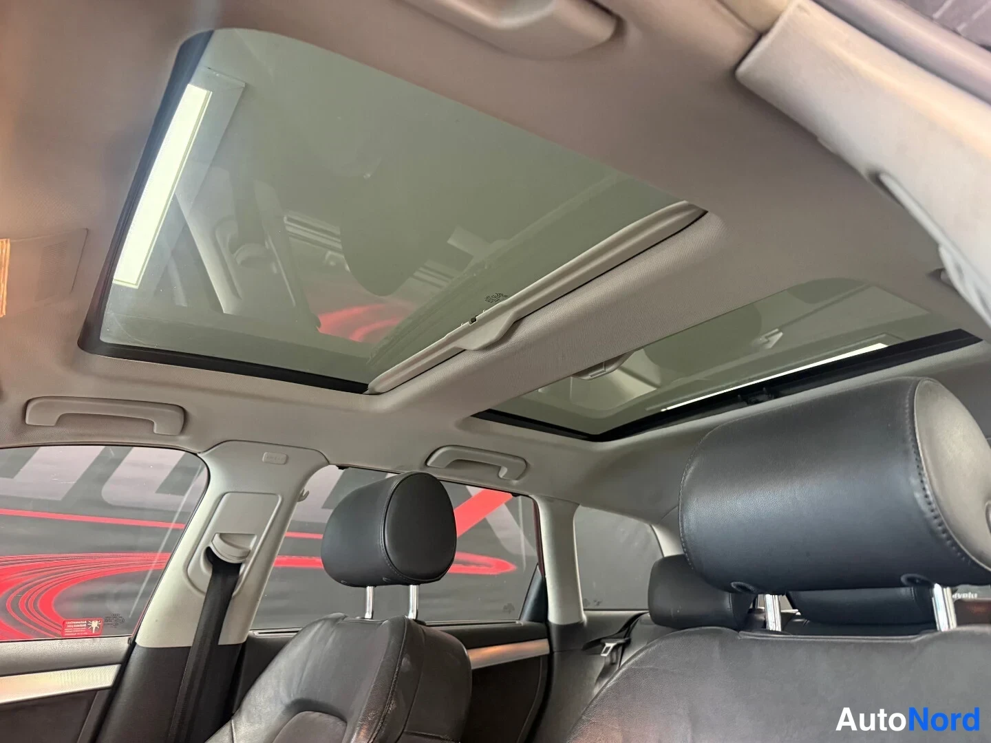Musta Audi A3 2006, ohjaamo, kuva 8