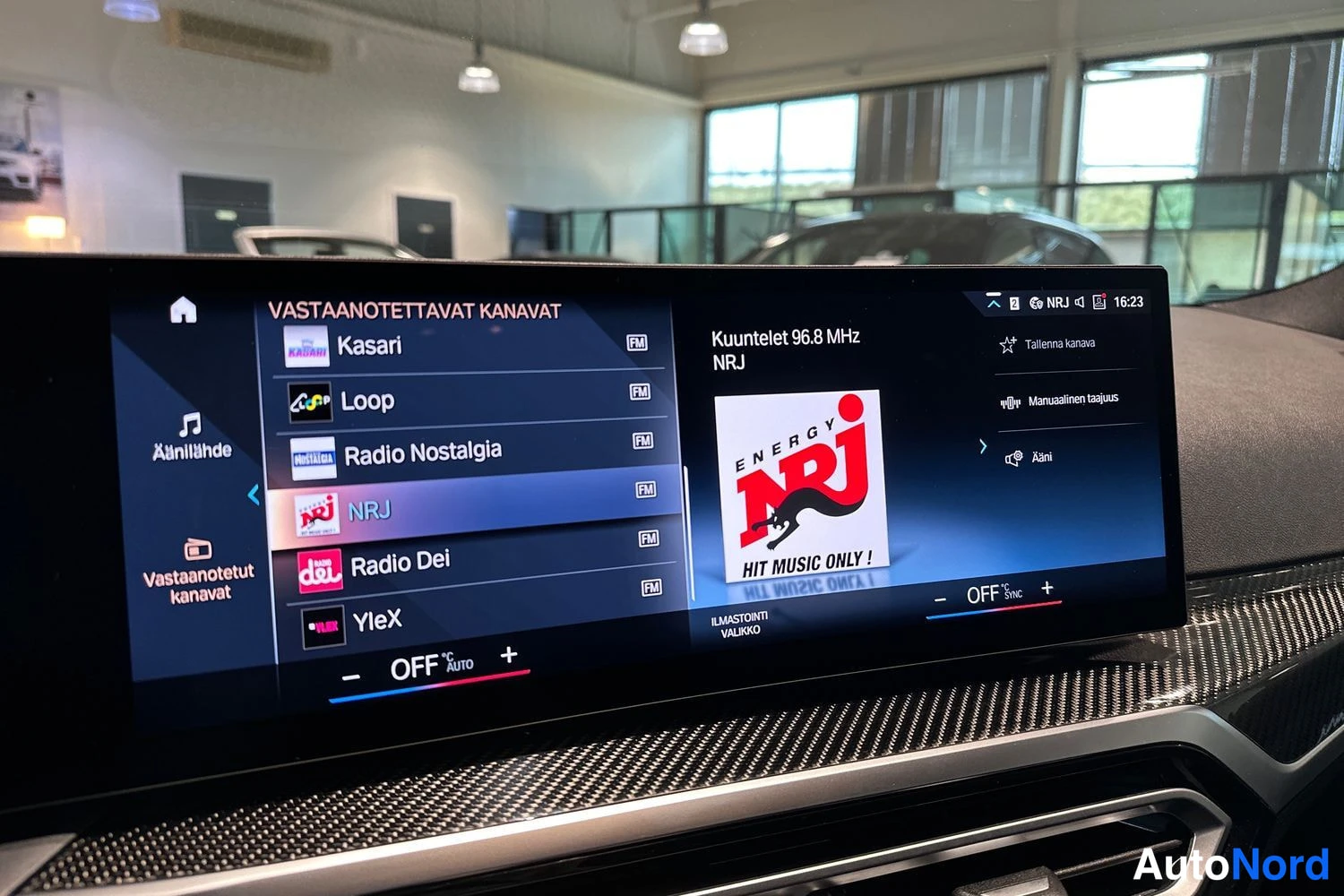 Hopea BMW M340i xDrive 2024, yksityiskohta, kuva 15