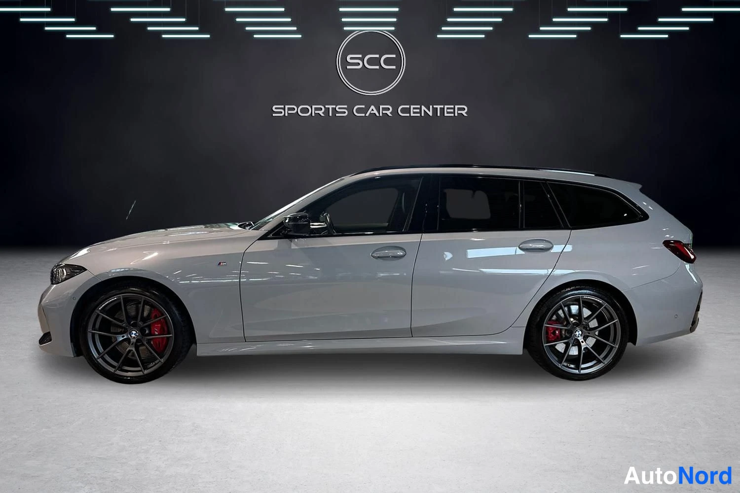 Hopea BMW M340i xDrive 2024, sivulta, kuva 3