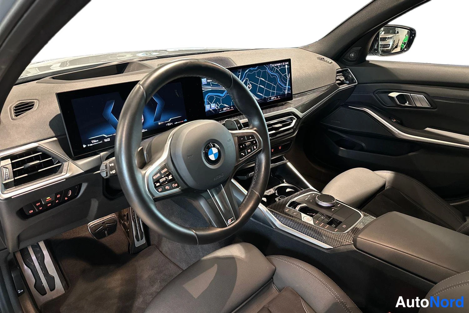 Hopea BMW M340i xDrive 2024, ohjaamo, kuva 6