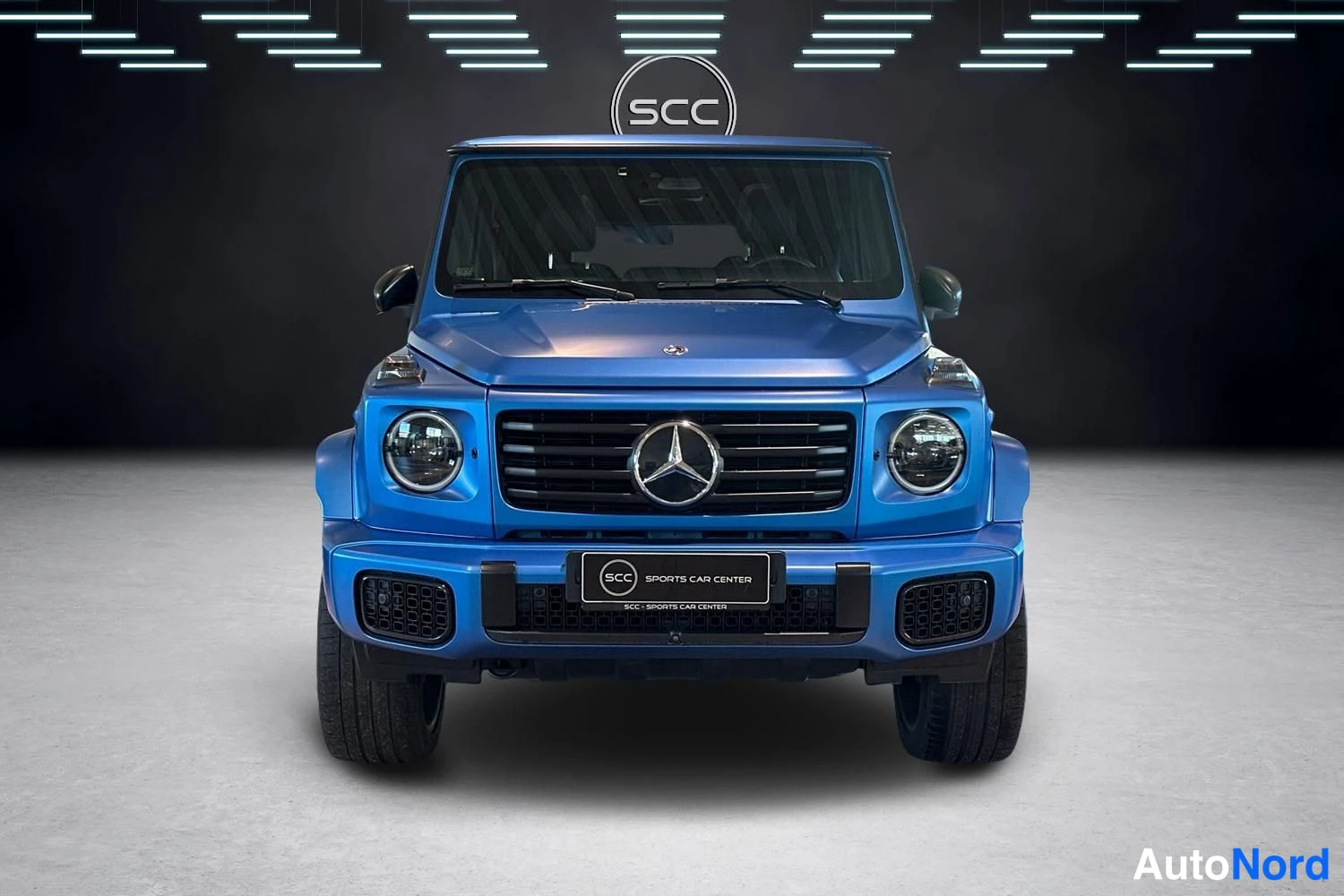 Sininen Mercedes-Benz G 580 4MATIC 2025, edestä, kuva 2