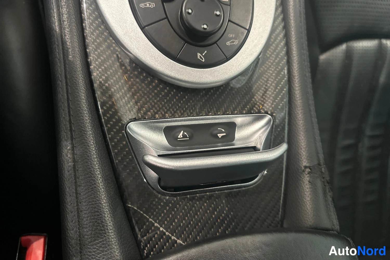 Hopea Mercedes-Benz SL 2008, yksityiskohta, kuva 21