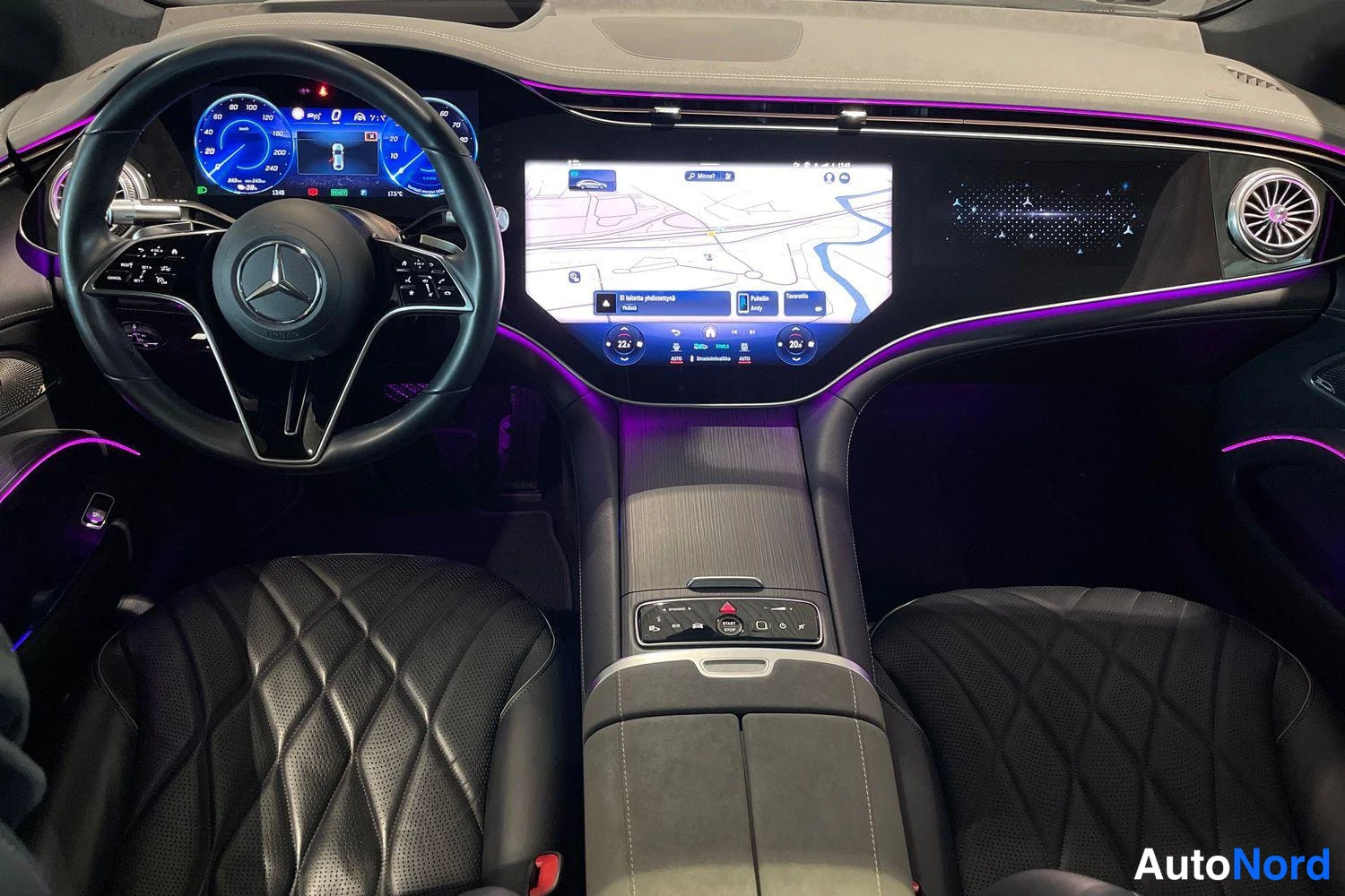 Harmaa Mercedes-Benz EQS 2023, etuistuimet, kuva 10
