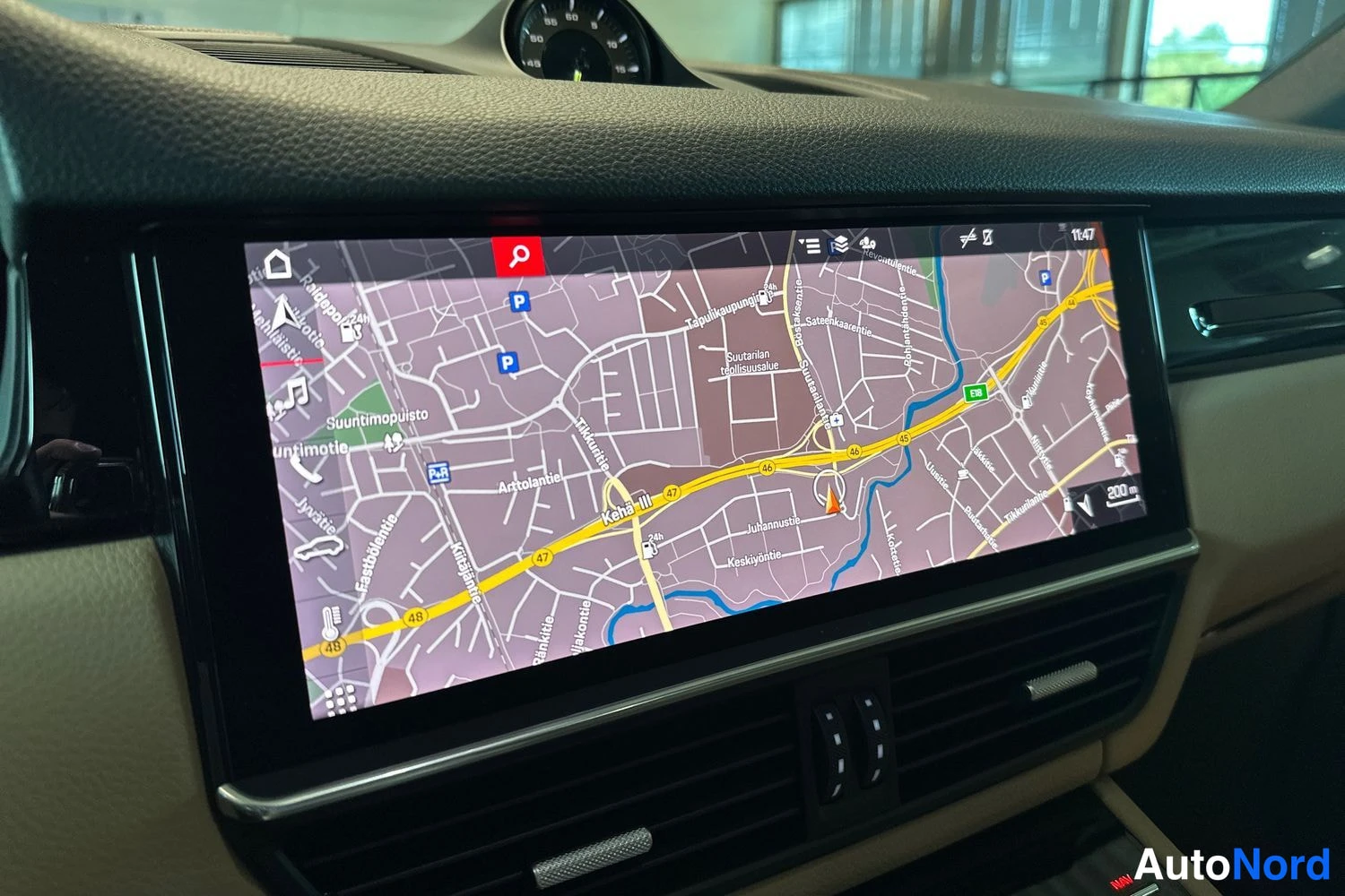 Beige Porsche Cayenne 2021, yksityiskohta, kuva 18