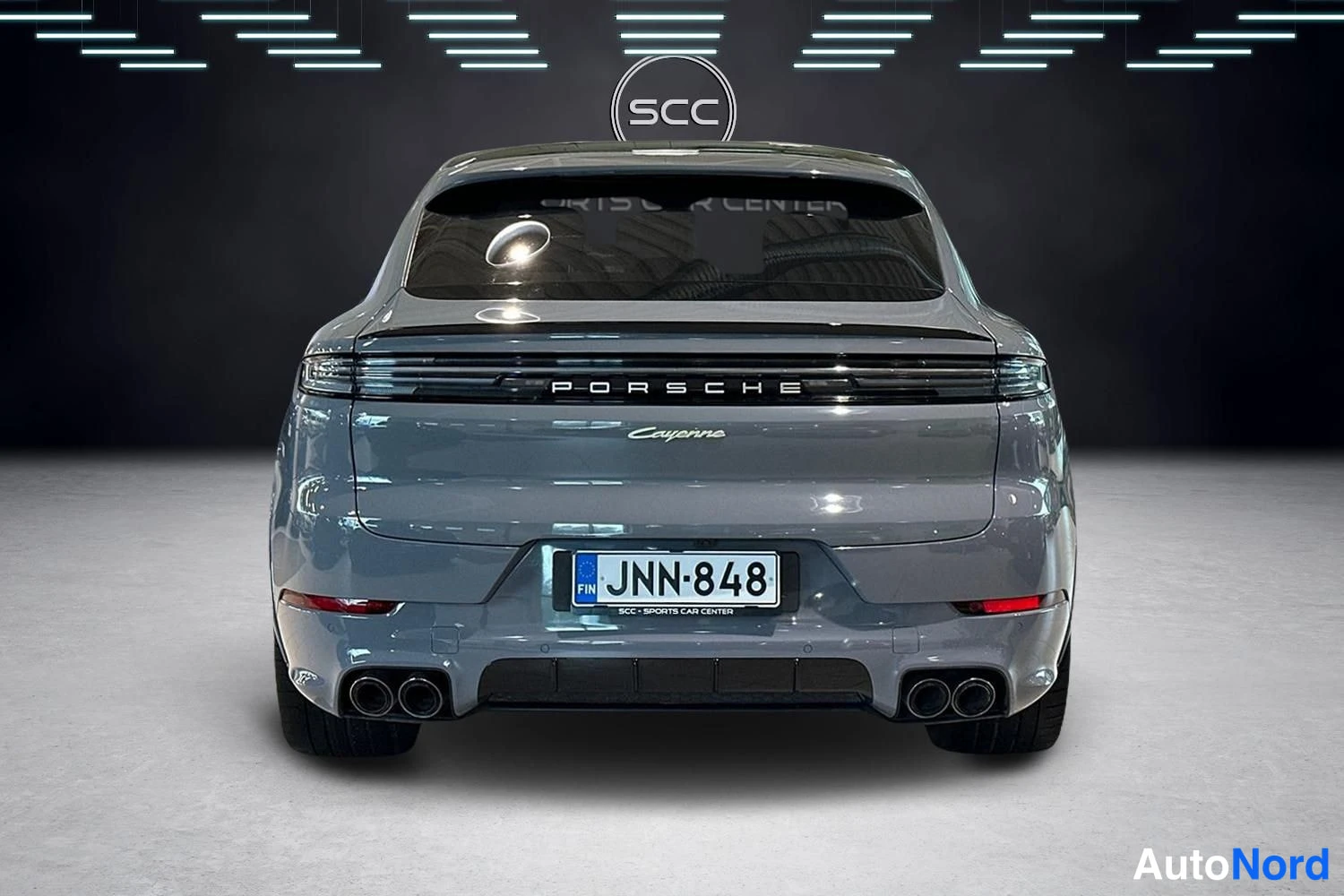 Harmaa Porsche Cayenne 2024, takaa, kuva 5