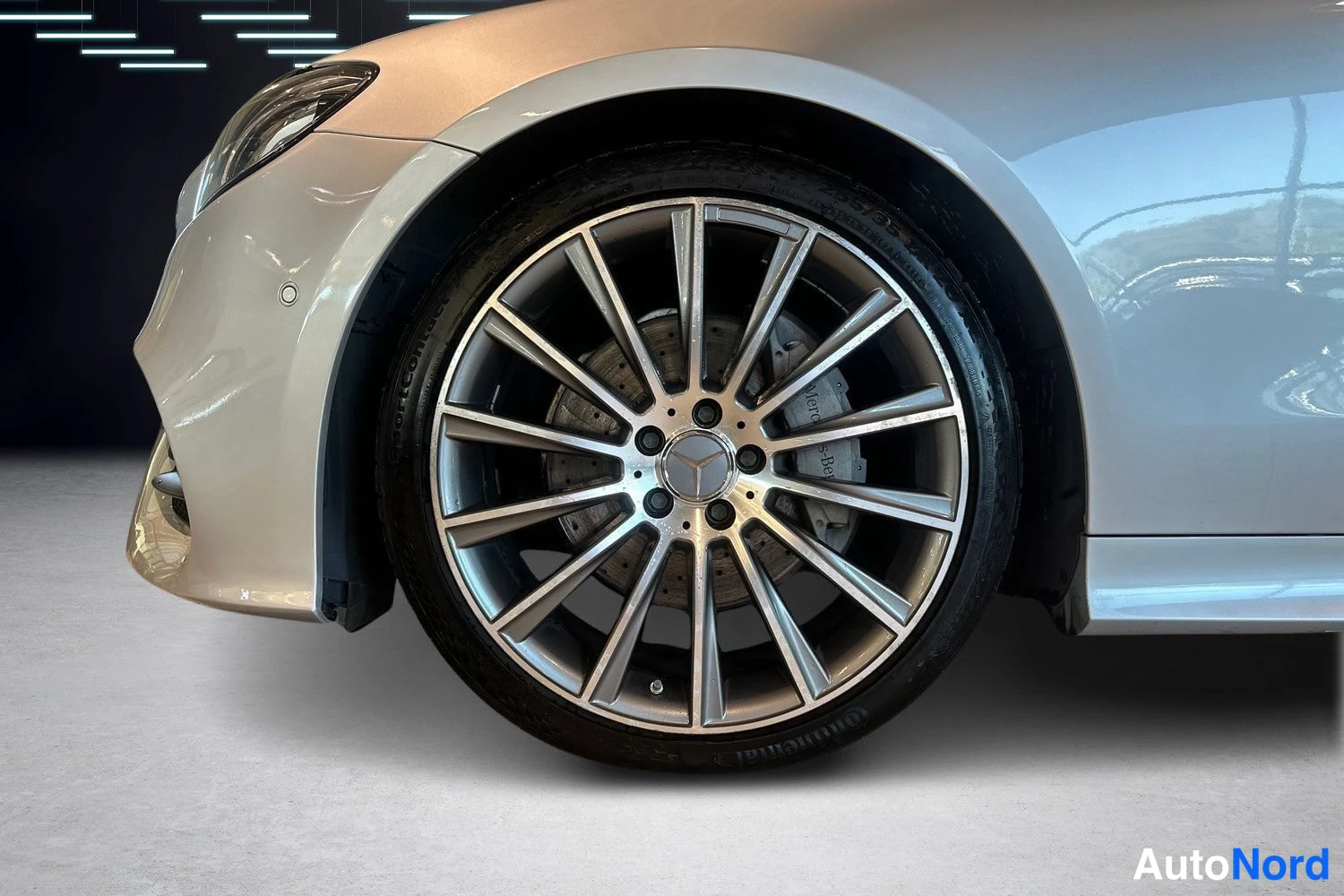 Hopea Mercedes-Benz E 2018, yksityiskohta, kuva 16