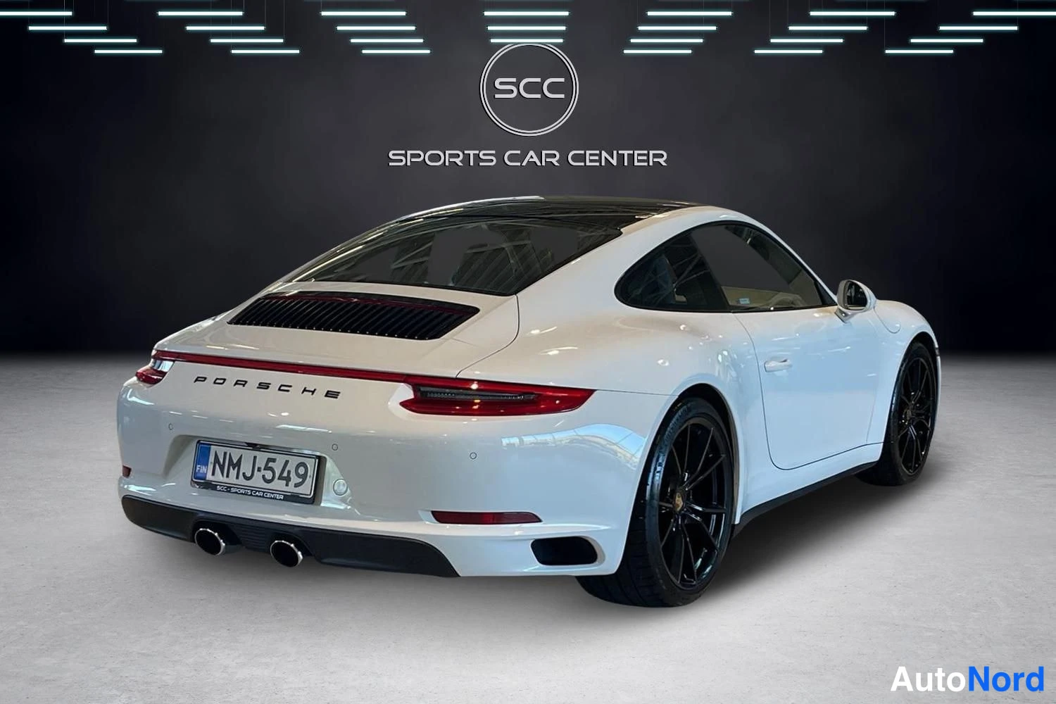 Valkoinen Porsche Carrera 2017, takaviisto, kuva 4