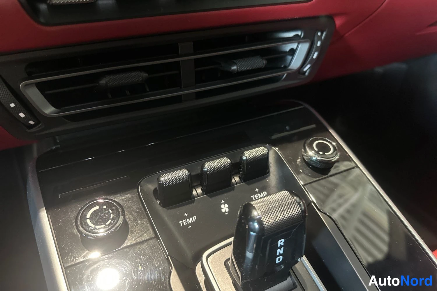 Harmaa Porsche Carrera 2020, yksityiskohta, kuva 19