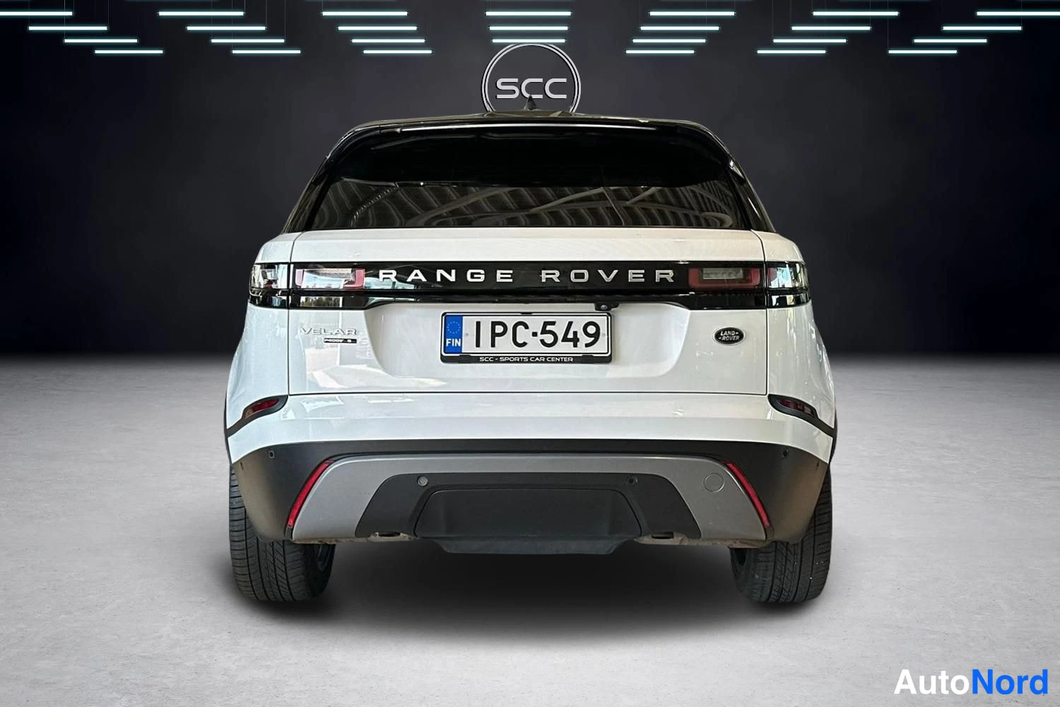 Valkoinen Land Rover Range Rover 2021, takaa, kuva 5