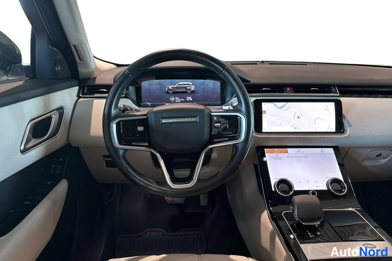 Valkoinen Land Rover Range Rover 2021, ohjaamo, kuva 8