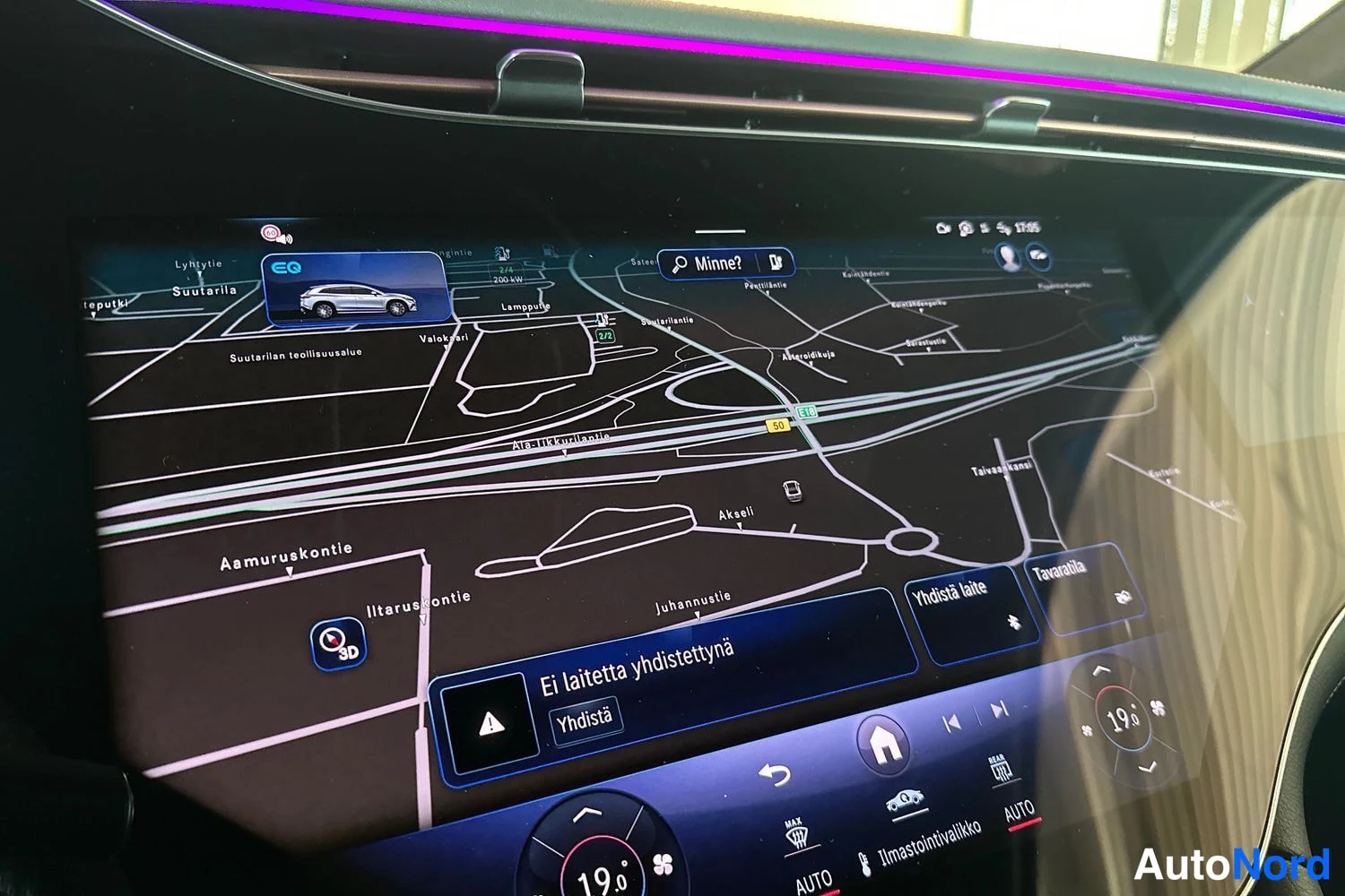 Musta Mercedes-Benz EQS 2024, yksityiskohta, kuva 19