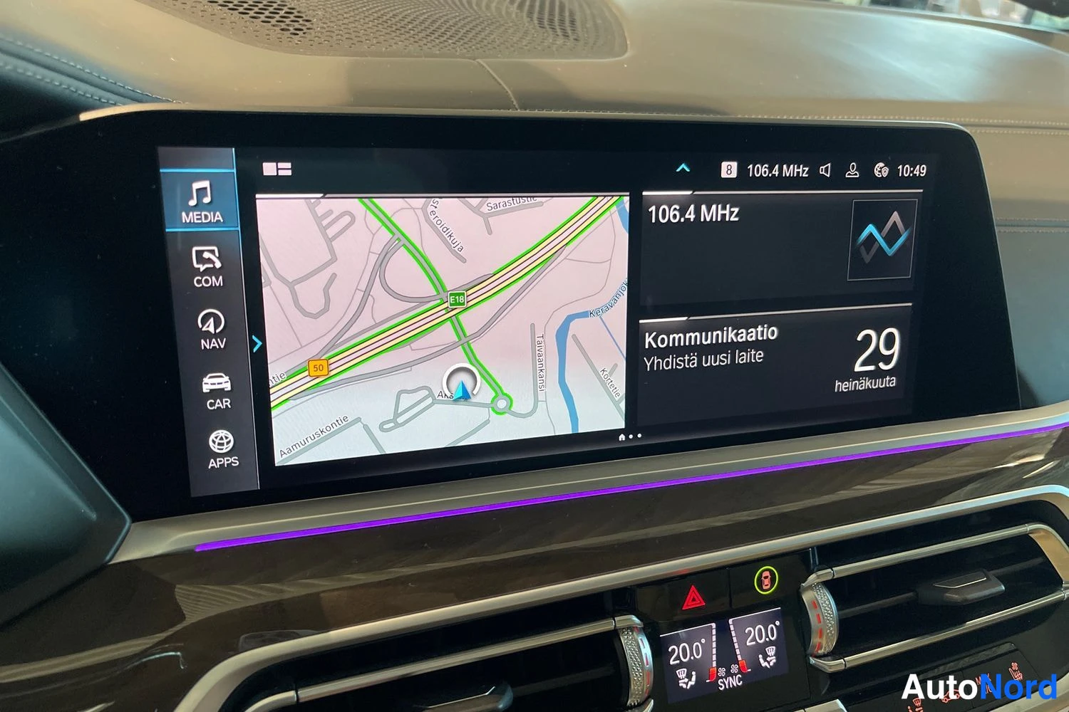 Sininen BMW X5 2021, yksityiskohta, kuva 17