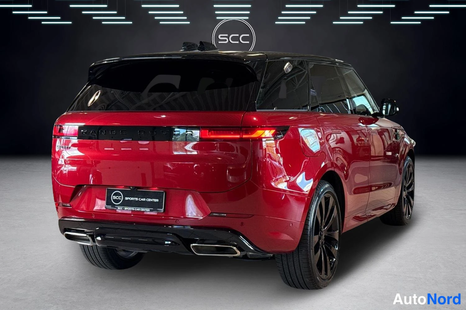 Punainen Rover Sport 2026, takaviisto, kuva 4