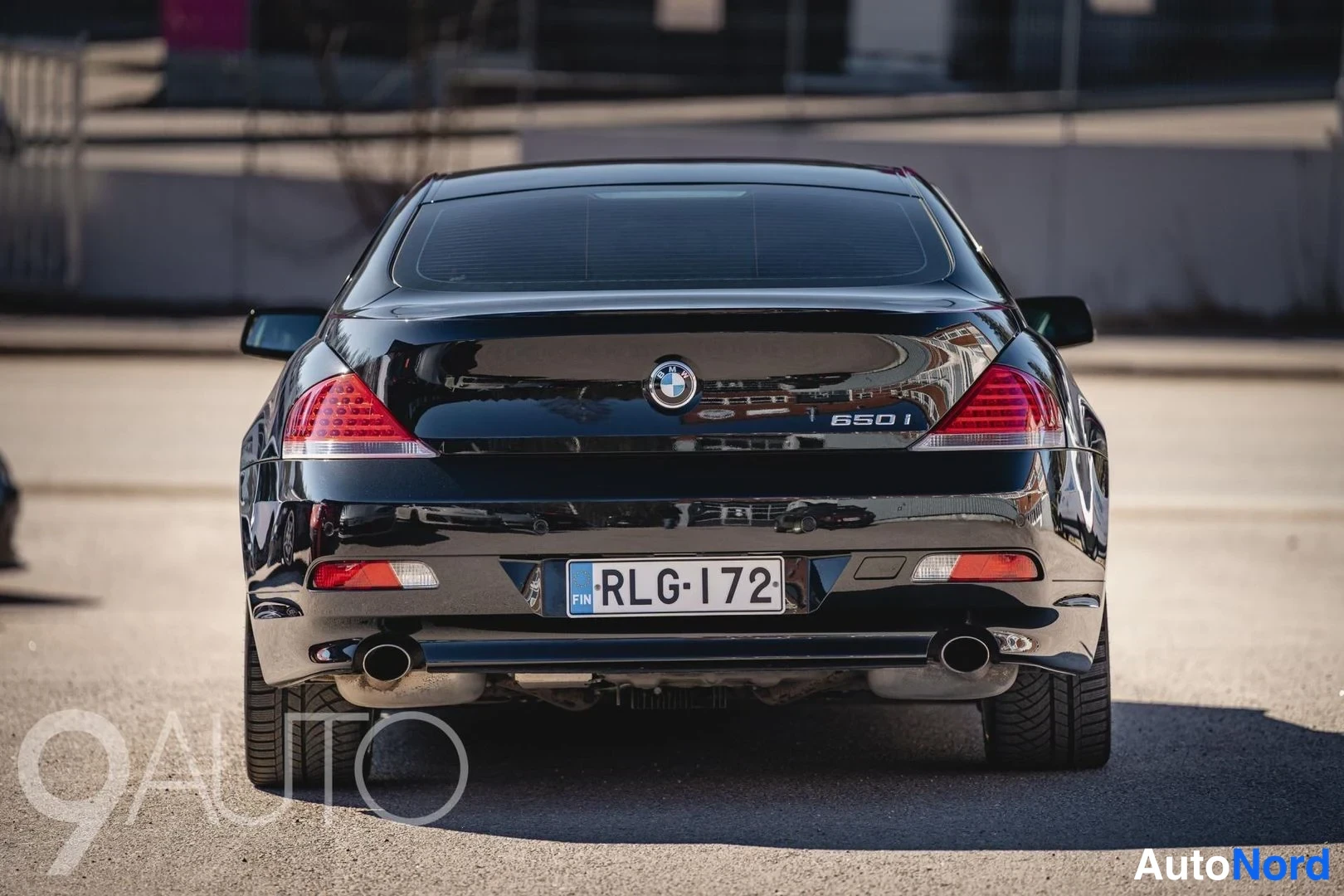 Musta BMW 650i 2007, takaa, kuva 9